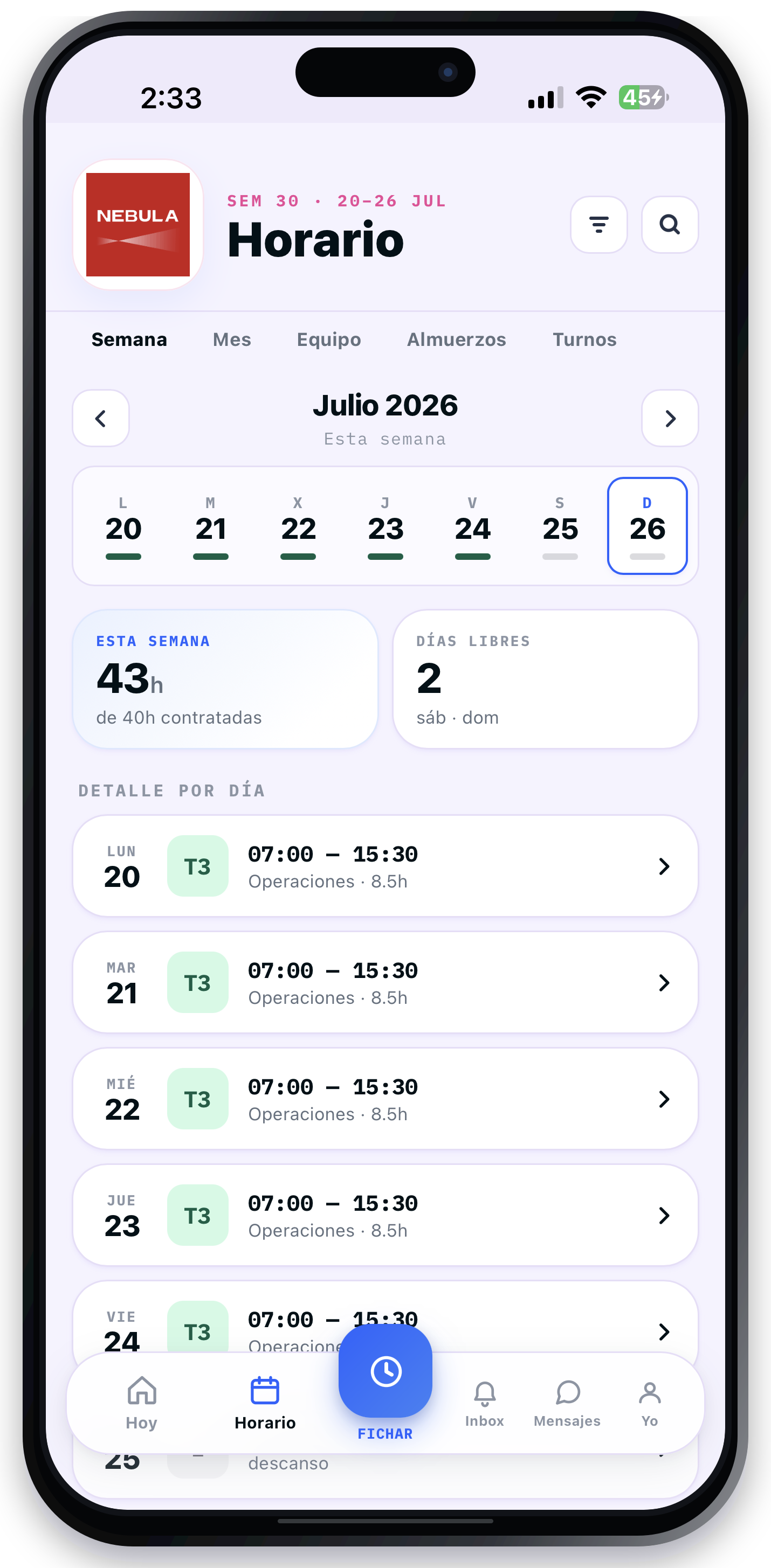 Horario semanal real del trabajador en planifly dentro de un iPhone